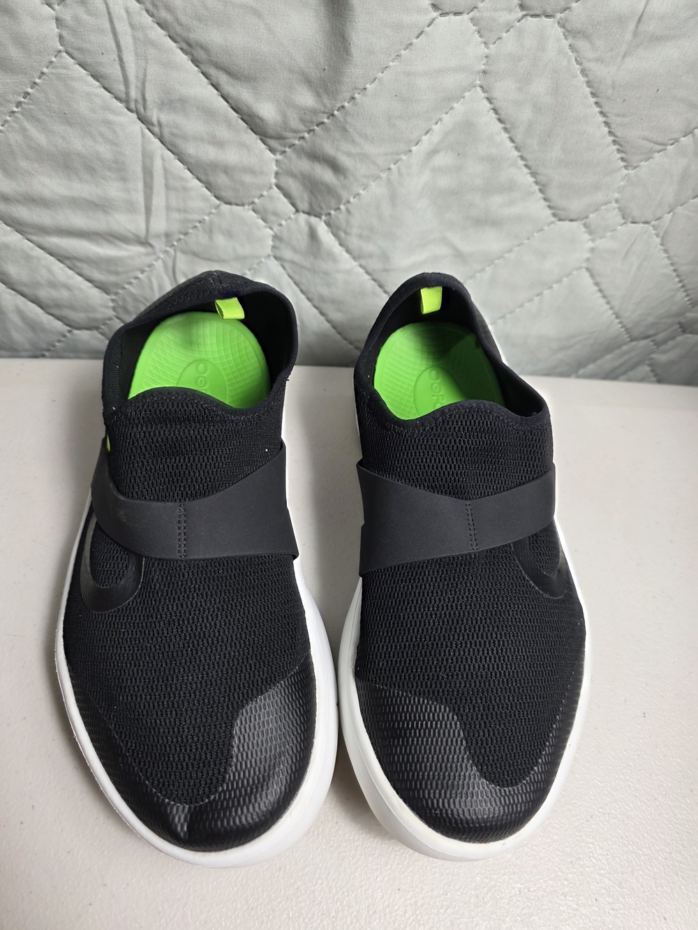 OOFOS Oomg Low Shoes Mens 8 Black Mesh Slip On Comfort Recovery Casual - Picture 3 of 8